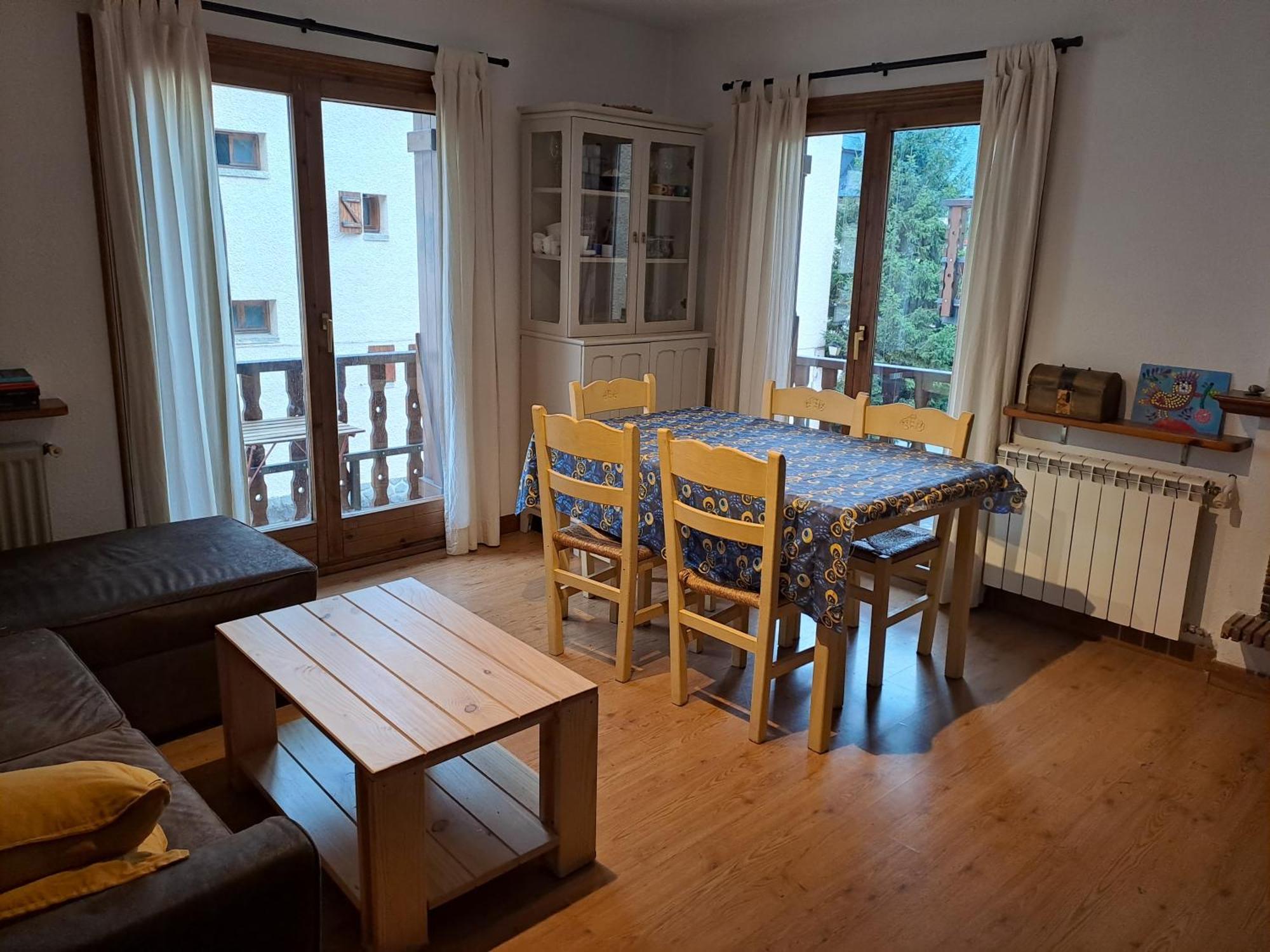 Sallent de Gállego Casa Bihotz - Bonito Y Centrico Apartamento Con Garaje En Sallent מראה חיצוני תמונה